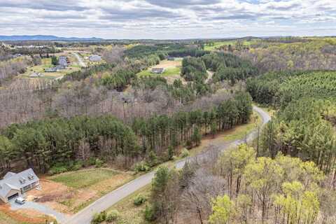 53 Lakewatch Circle, Moneta, VA 24121