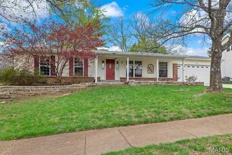 269 Braeshire Drive, Ballwin, MO 63021