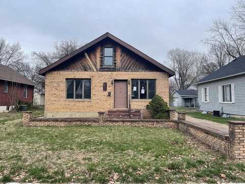 914 Ruskin Avenue, Edwardsville, IL 62025