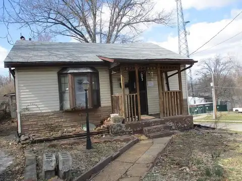 5475 Janet Avenue Avenue, Saint Louis, MO 63136