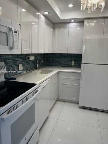 20379 W Country Club Dr, Aventura, FL 33180