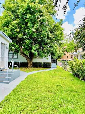 534 SW 6th Ct, Miami, FL 33130