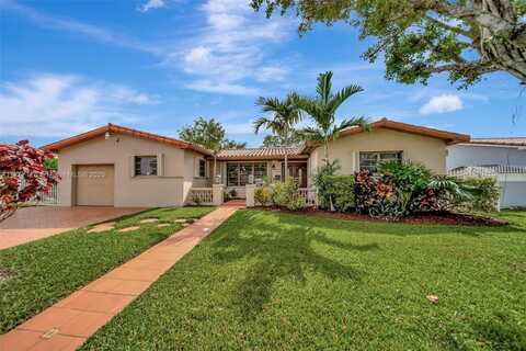 1811 SW 99th Ave, Miami, FL 33165