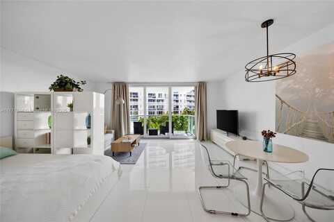 1000 West Ave, Miami Beach, FL 33139
