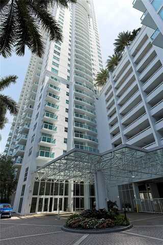 31 SE 5th, Miami, FL 33131