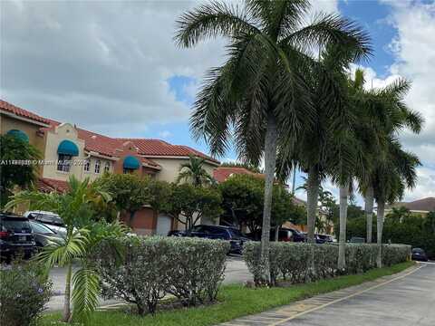 6960 NW 174th Ter, Hialeah, FL 33015