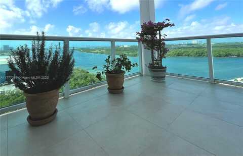 100 Bayview Dr, Sunny Isles Beach, FL 33160
