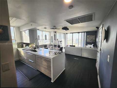 19501 W Country Club Dr, Aventura, FL 33180
