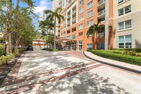 2000 N Bayshore Dr, Miami, FL 33137