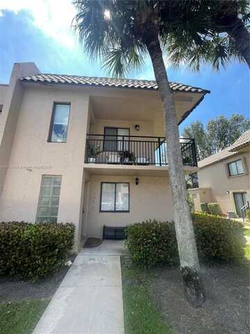 370 Racquet Club rd, Weston, FL 33326