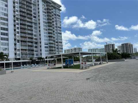18041 Biscayne Blvd, Aventura, FL 33160
