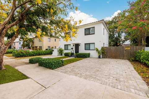 3637 SW 16th St, Miami, FL 33145