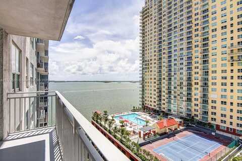 1111 Brickell Bay Dr, Miami, FL 33131