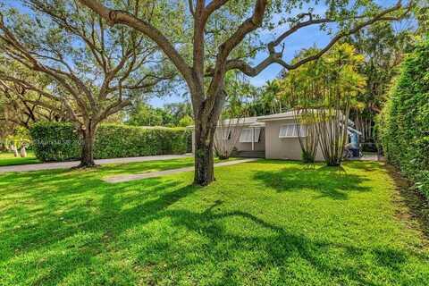 7911 SW 55th Ave, Miami, FL 33143