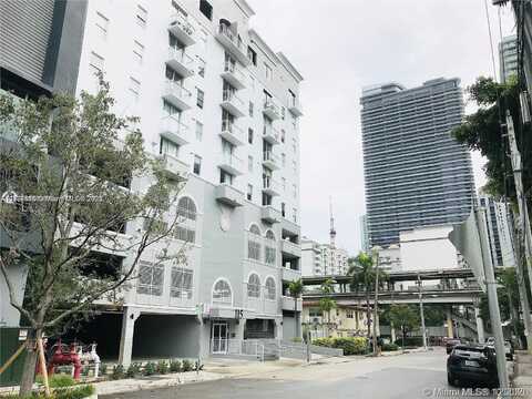 115 SW 11th St, Miami, FL 33130