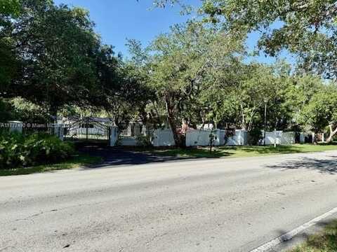 9450 SW 104 ST, Miami, FL 33176