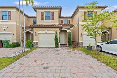 8945 W 33rd Ave, Hialeah, FL 33018