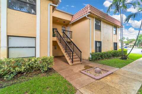 9728 Hammocks Blvd, Miami, FL 33196