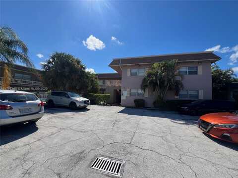 241 SE 9th Ave, Pompano Beach, FL 33060