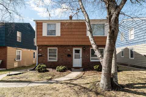3223 N 84th St, Milwaukee, WI 53222