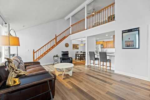 N25w24129 River Park Dr, Pewaukee, WI 53072