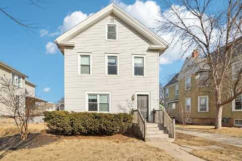 181 E 1st St, Fond Du Lac, WI 54935