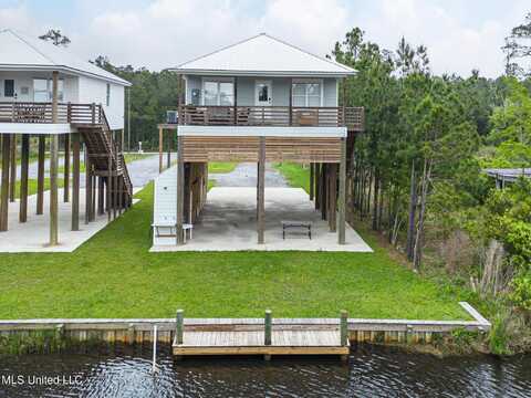 10068 E Bayou View Drive, Bay Saint Louis, MS 39520