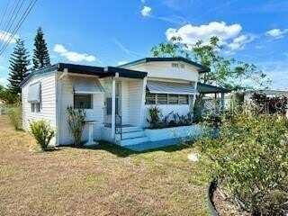 1611 BLUE LAKE DRIVE, LAKELAND, FL 33801