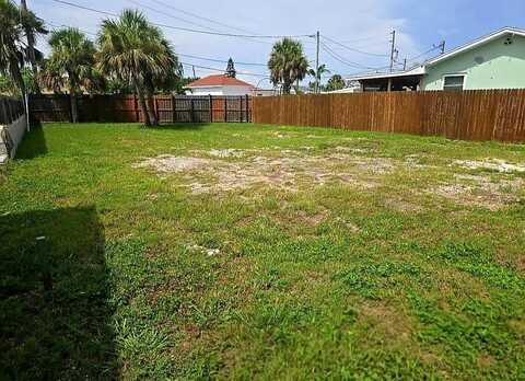 432 S BAYSHORE DRIVE, MADEIRA BEACH, FL 33708