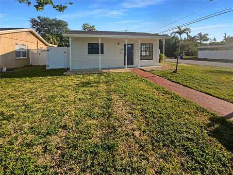 701 71ST AVENUE N, Saint Petersburg, FL 33702