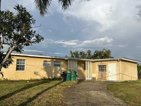 4126 GARDNER DRIVE, PORT CHARLOTTE, FL 33952