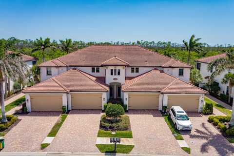 1598 OCEANIA Drive S unit: 202, Naples, FL 34113