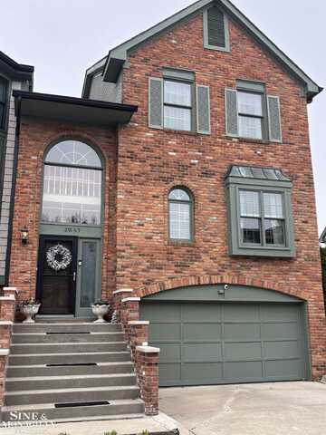 29165 Jefferson, Saint Clair Shores, MI 48080
