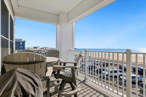 315 Ocean Blvd, Hampton, NH 03842