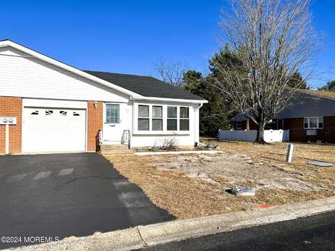 63b Hudson Parkway, Whiting, NJ 08759
