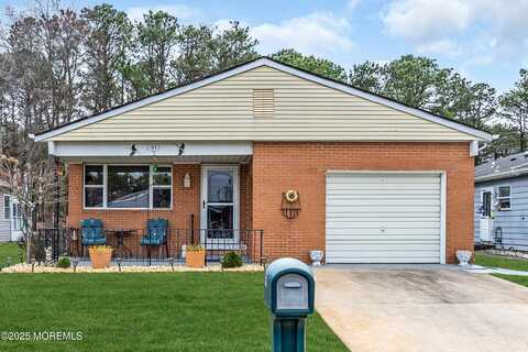 91 San Carlos Street, Toms River, NJ 08757