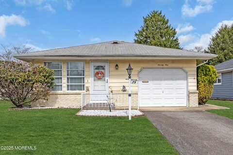 79 Guadeloupe Drive, Toms River, NJ 08757