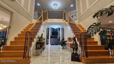 76 Stream Bank Drive, Freehold, NJ 07728