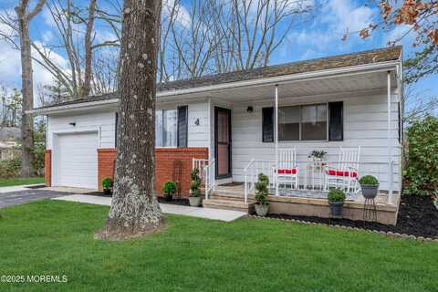 4 Washington Lane, Whiting, NJ 08759
