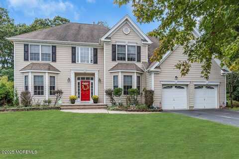7 Taylors Run, Tinton Falls, NJ 07712