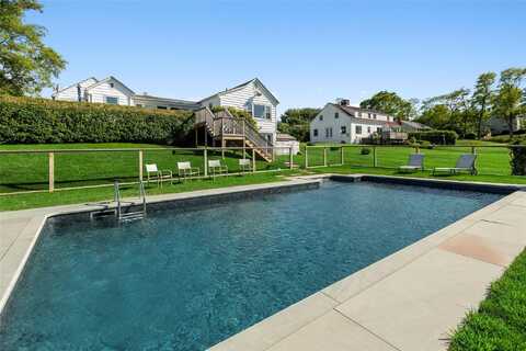 100 S Fairview Avenue, Montauk, NY 11954