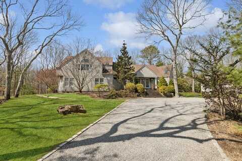 9 Long Hill Road, East Hampton, NY 11937