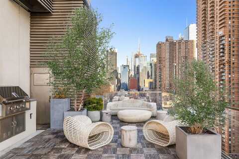 505 W 43rd Street, New York (Manhattan), NY 10036
