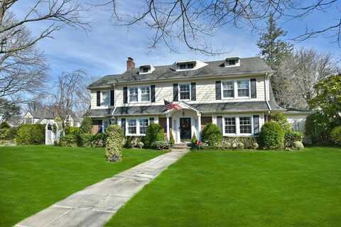 127 Newmarket Road, Garden City, NY 11530