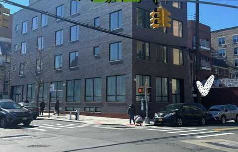 42-08 Bowne Street, Flushing, NY 11355