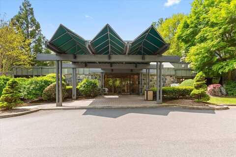 2 Fountain Lane, Scarsdale, NY 10583