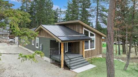 131 Clothier Lane, Lakeside, MT 59922