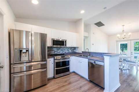 135 Blue Ridge, NAPLES, FL 34112