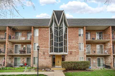 520 Burning Tree Lane, Naperville, IL 60563