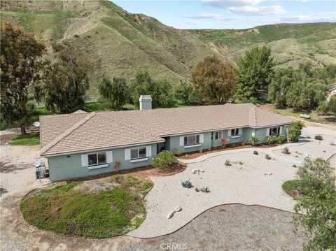 18181 Lost Creek Road, Saugus, CA 91390